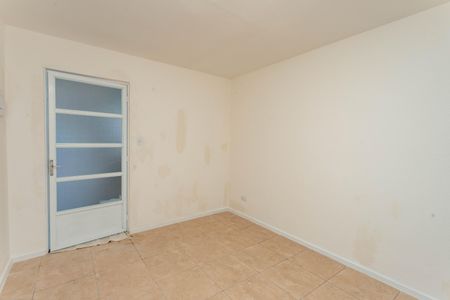 Casa à venda com 150m², 2 quartos e 2 vagas Casa à venda com 150m², 2 quartos e 2 vagasSala 1