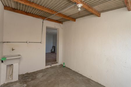 Casa à venda com 150m², 2 quartos e 2 vagas Casa à venda com 150m², 2 quartos e 2 vagasÁrea de serviço