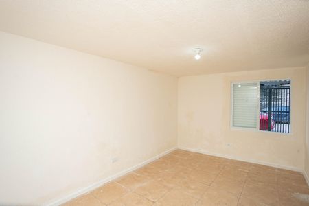 Casa à venda com 150m², 2 quartos e 2 vagas Casa à venda com 150m², 2 quartos e 2 vagasSala 2