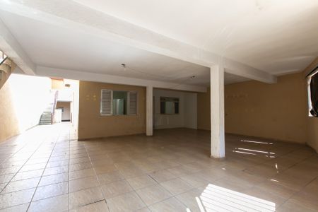 Casa à venda com 313m², 6 quartos e 7 vagasGaragem