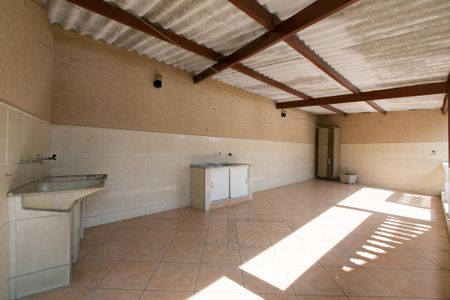 Casa à venda com 313m², 6 quartos e 7 vagasÁrea de Serviço