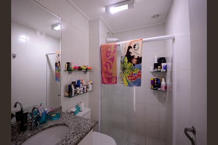 Apartamento para alugar com 65m², 2 quartos e 1 vaga Apartamento para alugar com 65m², 2 quartos e 1 vagaBanheiro