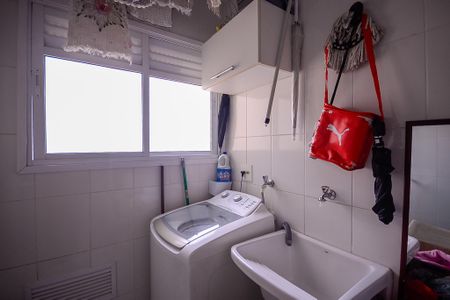 Apartamento para alugar com 65m², 2 quartos e 1 vaga Apartamento para alugar com 65m², 2 quartos e 1 vagaÁrea de Serviço