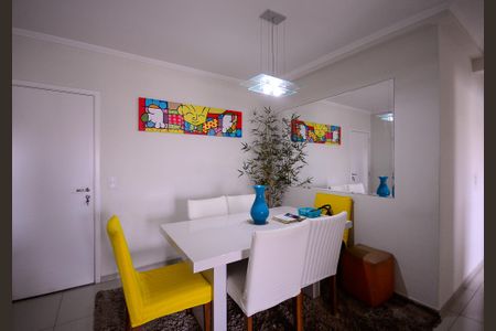 Apartamento para alugar com 65m², 2 quartos e 1 vaga Apartamento para alugar com 65m², 2 quartos e 1 vagaSala