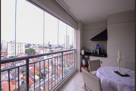 Apartamento para alugar com 65m², 2 quartos e 1 vaga Apartamento para alugar com 65m², 2 quartos e 1 vagaSala - Varanda