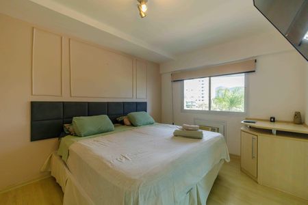 Apartamento à venda com 99m², 1 quarto e 2 vagas Apartamento à venda com 99m², 1 quarto e 2 vagasSuíte