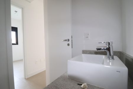 Apartamento à venda com 96m², 3 quartos e 2 vagasBanheiro Social