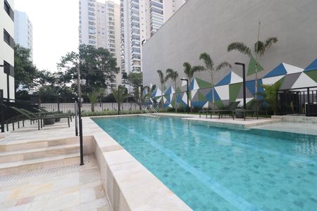 Apartamento à venda com 96m², 3 quartos e 2 vagasÁrea comum - Piscina
