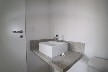 Apartamento à venda com 96m², 3 quartos e 2 vagasBanheiro Social