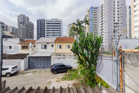 Casa à venda com 180m², 5 quartos e 2 vagas Casa à venda com 180m², 5 quartos e 2 vagasVista do Quarto 2