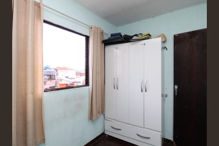 Casa à venda com 435m², 5 quartos e 4 vagasQuarto 2