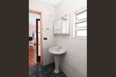 Casa à venda com 435m², 5 quartos e 4 vagasBanheiro da Suíte