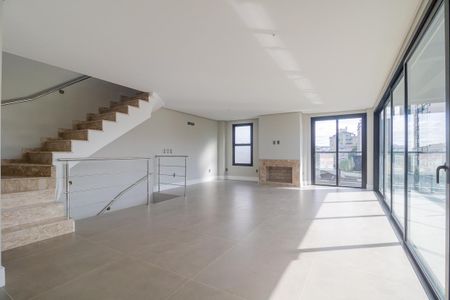 Casa de condomínio à venda com 177m², 3 quartos e 2 vagas Casa de condomínio à venda com 177m², 3 quartos e 2 vagasSala