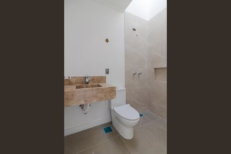 Casa de condomínio à venda com 177m², 3 quartos e 2 vagas Casa de condomínio à venda com 177m², 3 quartos e 2 vagasBanheiro do Quarto 2