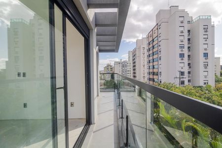 Casa de condomínio à venda com 177m², 3 quartos e 2 vagas Casa de condomínio à venda com 177m², 3 quartos e 2 vagasQuarto 2 - Varanda