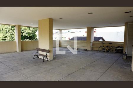 Apartamento à venda com 78m², 2 quartos e 1 vaga Apartamento à venda com 78m², 2 quartos e 1 vagaÁrea comum - Salão de festas