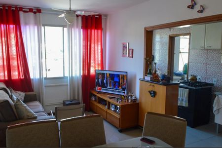 Apartamento à venda com 78m², 2 quartos e 1 vaga Apartamento à venda com 78m², 2 quartos e 1 vagaSala