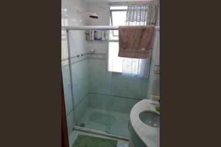 Apartamento à venda com 78m², 2 quartos e 1 vaga Apartamento à venda com 78m², 2 quartos e 1 vagaBanheiro