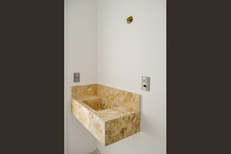 Casa de condomínio à venda com 177m², 3 quartos e 2 vagasBanheiro - Quarto 2