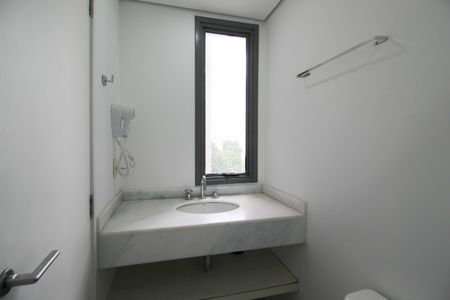 Apartamento para alugar com 31m², 1 quarto e sem vagaBanheiro