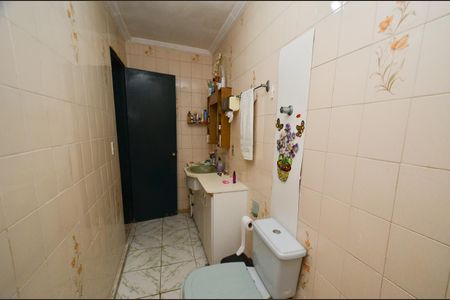 Casa à venda com 392m², 7 quartos e sem vagaBanheiro social