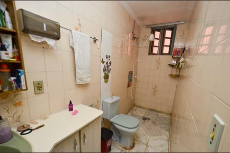 Casa à venda com 392m², 7 quartos e sem vagaBanheiro social