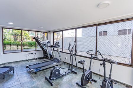 Apartamento para alugar com 65m², 2 quartos e 1 vaga Apartamento para alugar com 65m², 2 quartos e 1 vagaÁrea comum - Academia