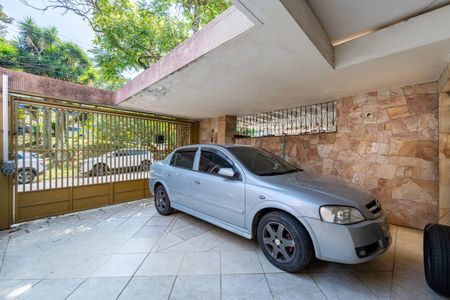 Casa à venda com 130m², 3 quartos e 2 vagasGaragem