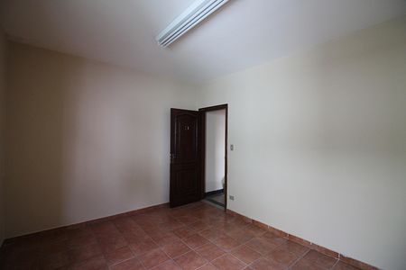 Casa para alugar com 212m², 2 quartos e 2 vagasQuarto 2