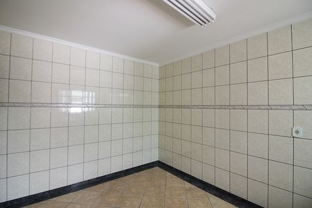 Casa para alugar com 212m², 2 quartos e 2 vagasCozinha