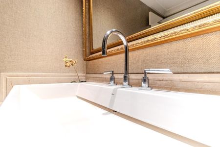 Apartamento para alugar com 326m², 3 quartos e 3 vagas Apartamento para alugar com 326m², 3 quartos e 3 vagasLavabo