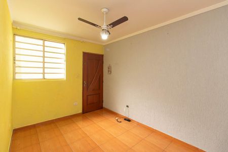 Sala de apartamento para alugar com 1 quarto, 45m² em Conjunto Habitacional Jova Rural, São Paulo
