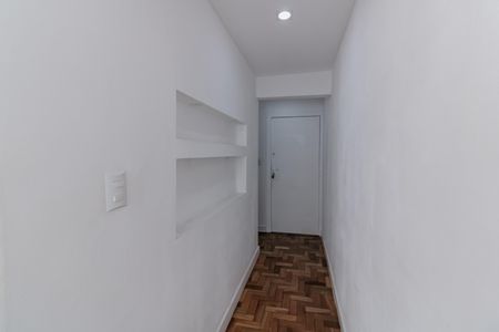 Apartamento para alugar com 70m², 2 quartos e sem vaga Apartamento para alugar com 70m², 2 quartos e sem vagaCorredor