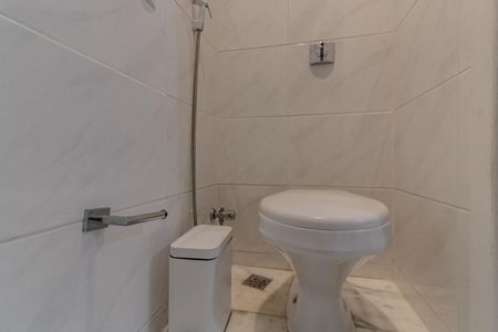 Apartamento para alugar com 70m², 2 quartos e sem vaga Apartamento para alugar com 70m², 2 quartos e sem vagaSuíte Banheiro