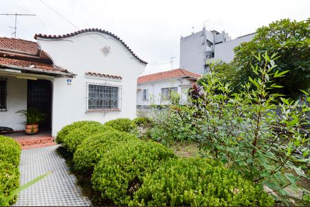 Casa à venda com 300m², 2 quartos e sem vagaFachada