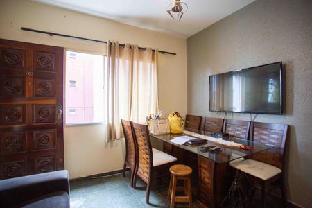 Apartamento à venda com 64m², 2 quartos e 1 vagaSala