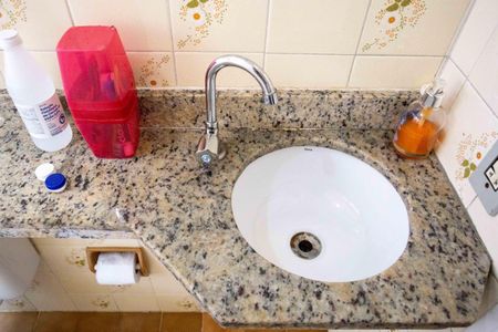 Apartamento à venda com 64m², 2 quartos e 1 vagaBanheiro