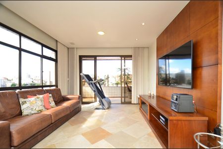 Apartamento à venda com 330m², 4 quartos e 4 vagas Apartamento à venda com 330m², 4 quartos e 4 vagasSala cobertura