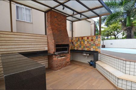 Apartamento à venda com 330m², 4 quartos e 4 vagas Apartamento à venda com 330m², 4 quartos e 4 vagasÁrea comum