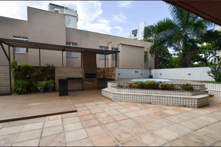 Apartamento à venda com 330m², 4 quartos e 4 vagas Apartamento à venda com 330m², 4 quartos e 4 vagasÁrea comum