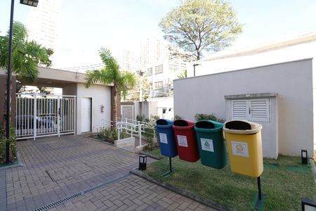 Apartamento à venda com 34m², 2 quartos e sem vagaÁrea comum