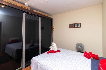 Casa à venda com 150m², 4 quartos e 1 vagaQuarto 2 Casa 1