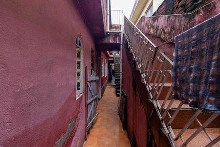 Casa à venda com 150m², 4 quartos e 1 vagaCorredor externo