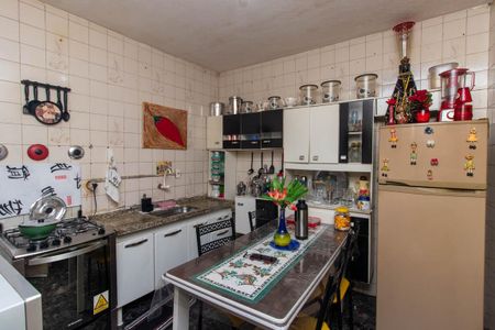 Casa à venda com 150m², 4 quartos e 1 vagaCozinha Casa 1