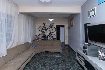 Casa à venda com 150m², 4 quartos e 1 vagaSala Casa 2