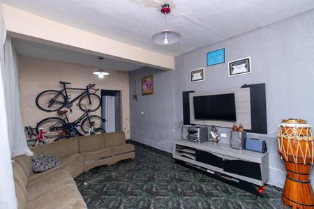 Casa à venda com 150m², 4 quartos e 1 vagaSala Casa 2