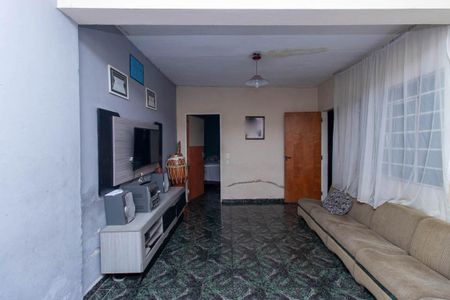 Casa à venda com 150m², 4 quartos e 1 vagaSala Casa 2