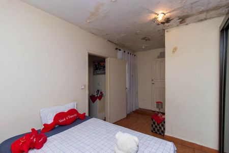 Casa à venda com 150m², 4 quartos e 1 vagaQuarto 2 Casa 1