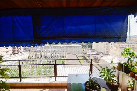 Apartamento à venda com 90m², 2 quartos e 1 vaga Apartamento à venda com 90m², 2 quartos e 1 vagaVista do Quarto