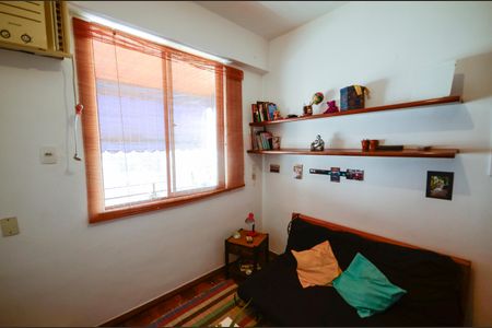 Apartamento à venda com 90m², 2 quartos e 1 vaga Apartamento à venda com 90m², 2 quartos e 1 vagaQuarto